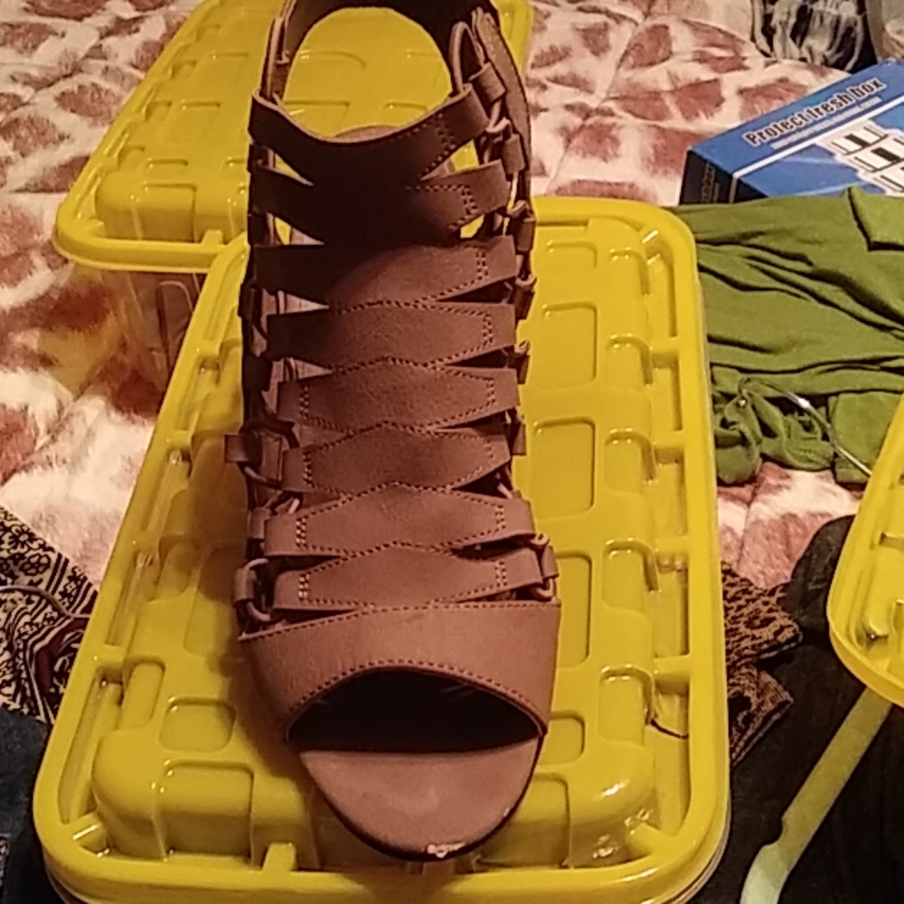 Brown block wedge shoe